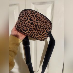 Leopard Fanny